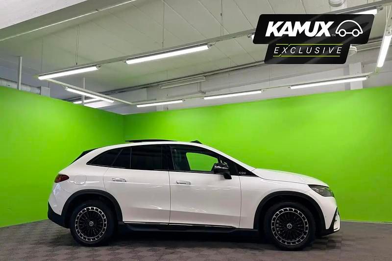 Käytetty Mercedes EQE500 AMG line 300 kW (408 HP) 2023 Valkoinen Katumaasturi