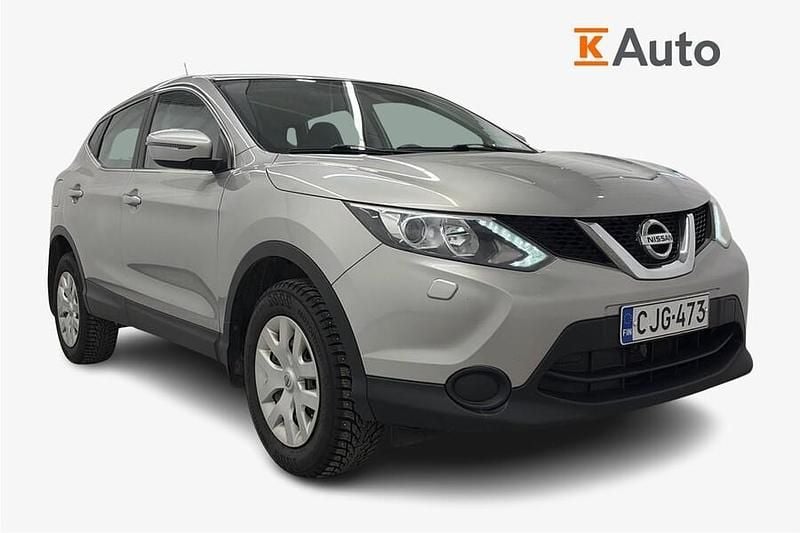 Käytetty Nissan Qashqai Visia 116 HP (85 kW) 2015 Hopea Katumaasturi