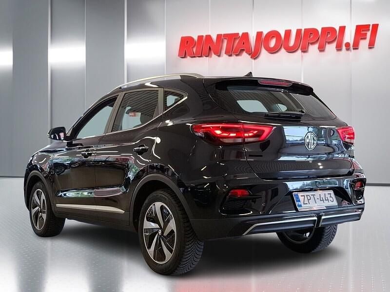 Käytetty MG ZS Comfort 114 kW (156 HP) 2022 Sedan