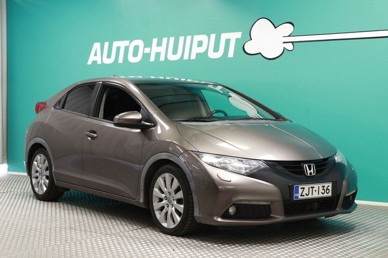 Käytetty 2012 Honda Civic Sport Viistoperä | 6 890 € (Perustarjous) - Kuva 1/4