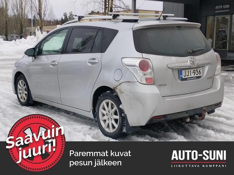 Käytetty Toyota Verso Active 112 HP (82 kW) 2014 Tila-auto