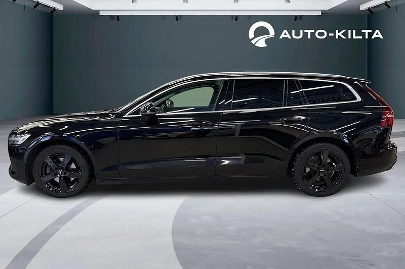 Käytetty Volvo V60 Inscription 190 HP (139 kW) 2018 Musta Farmari