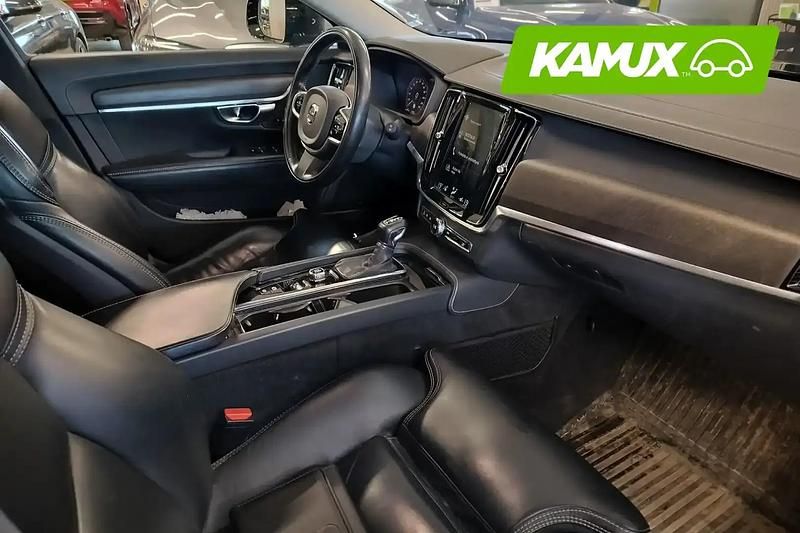 Käytetty Volvo V90 CC Business Edition 190 HP (139 kW) 2019 Musta Farmari