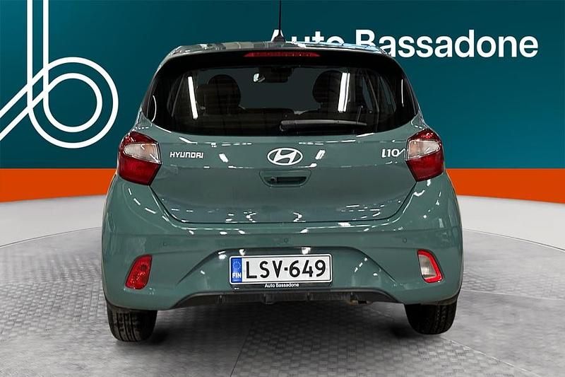 Käytetty Hyundai i10 Comfort 63 HP (46 kW) 2024 Viistoperä