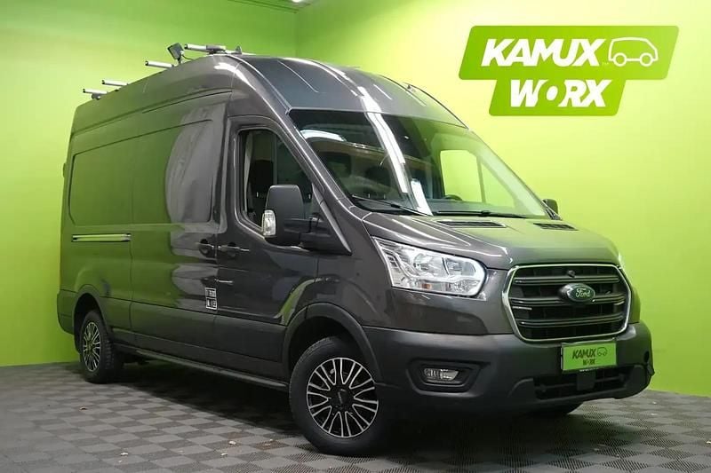 Käytetty Ford Transit Trend 170 HP (125 kW) 2021 Hopea / harmaa Van