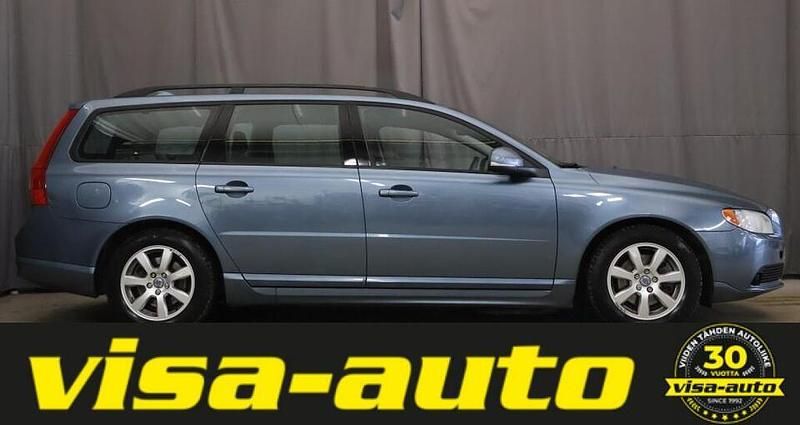 Käytetty Volvo V70 Kinetic 114 HP (83 kW) 2012 Sininen Farmari