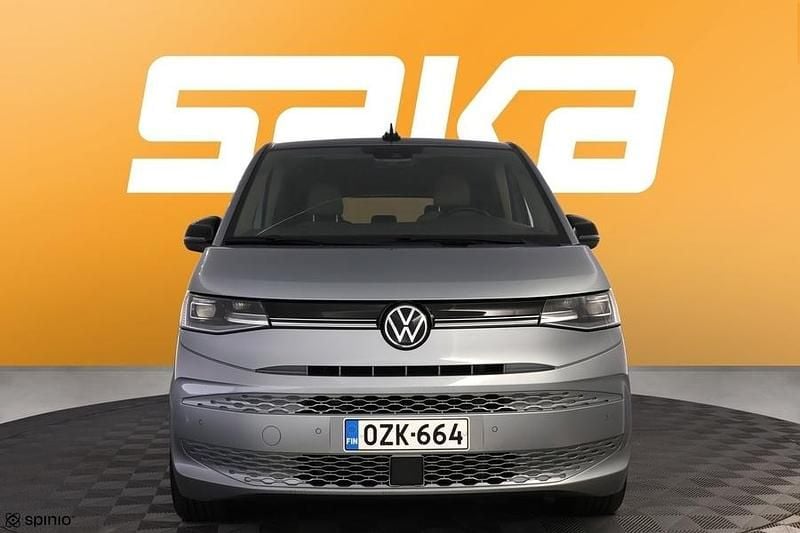 Käytetty VW Multivan Style 218 HP (160 kW) 2022 Van