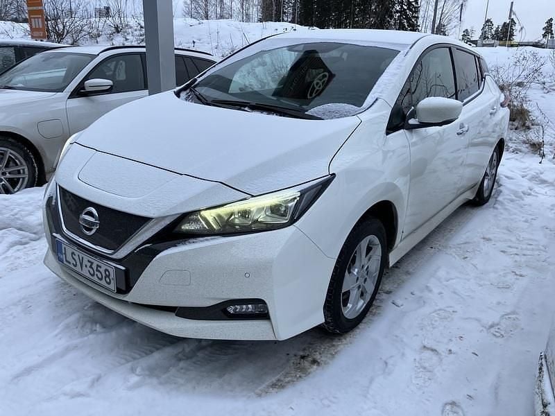 Käytetty Nissan Leaf 360º 160 kW (218 HP) 2022 Viistoperä