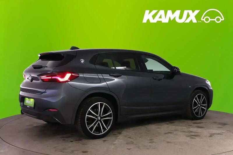Käytetty BMW X2 M Sport 220 HP (161 kW) 2021 Hopea / harmaa Katumaasturi