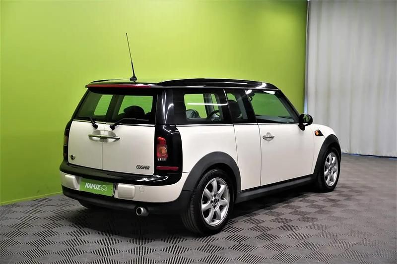 Käytetty Mini Cooper Clubman 120 HP (88 kW) 2009 Valkoinen Farmari