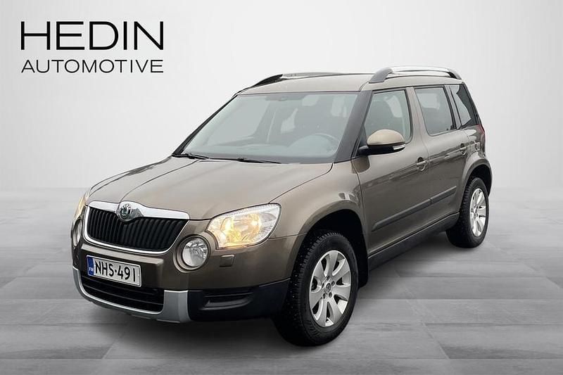 Ruskea Käytetty 2010 Skoda Yeti Adventure Katumaasturi | 6 300 € - Kuva 1/4