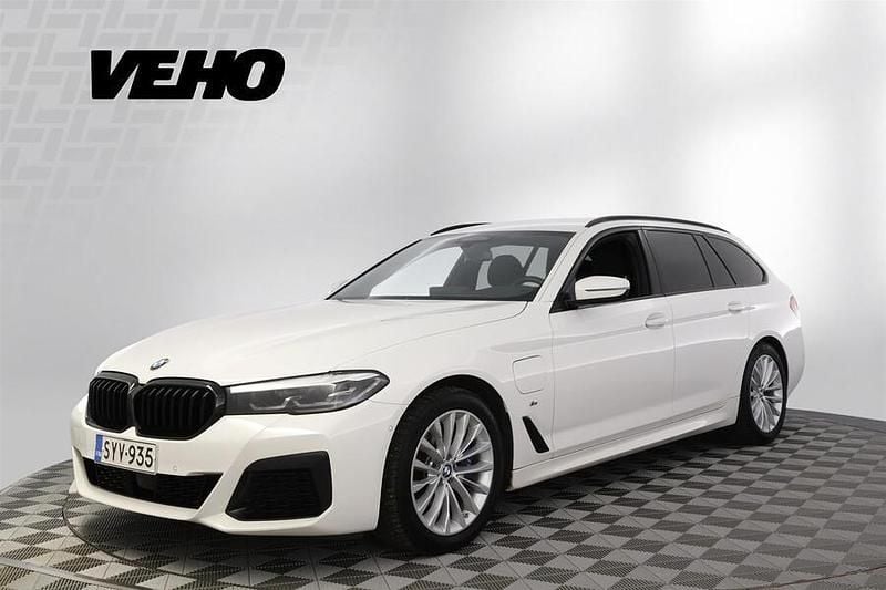 Käytetty BMW 530e M Sport 292 HP (214 kW) 2021 Valkoinen Farmari