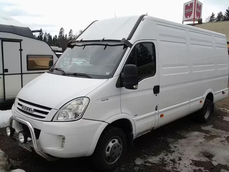 Valkoinen Käytetty 2009 Iveco Daily | 7 950 € - Kuva 1/4