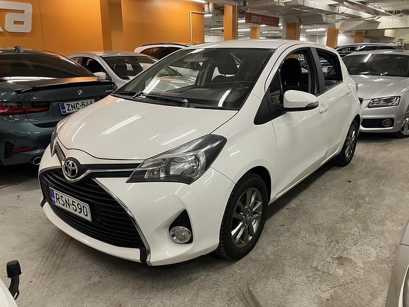 Käytetty 2016 Toyota Yaris Active Viistoperä | 8 900 € (Hyvä tarjous) - Kuva 1/4