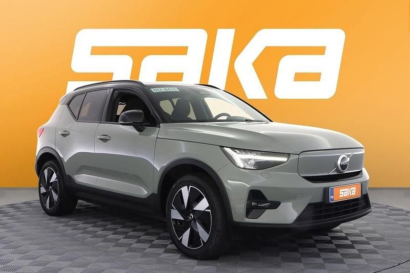 Käytetty 2024 Volvo XC40 Core Katumaasturi | 36 900 € (Perustarjous) - Kuva 1/3