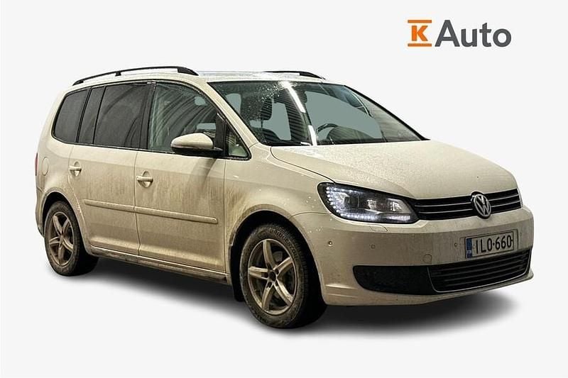 Käytetty 2014 VW Touran Comfortline Tila-auto | 9 900 € (Supertarjous) - Kuva 1/3