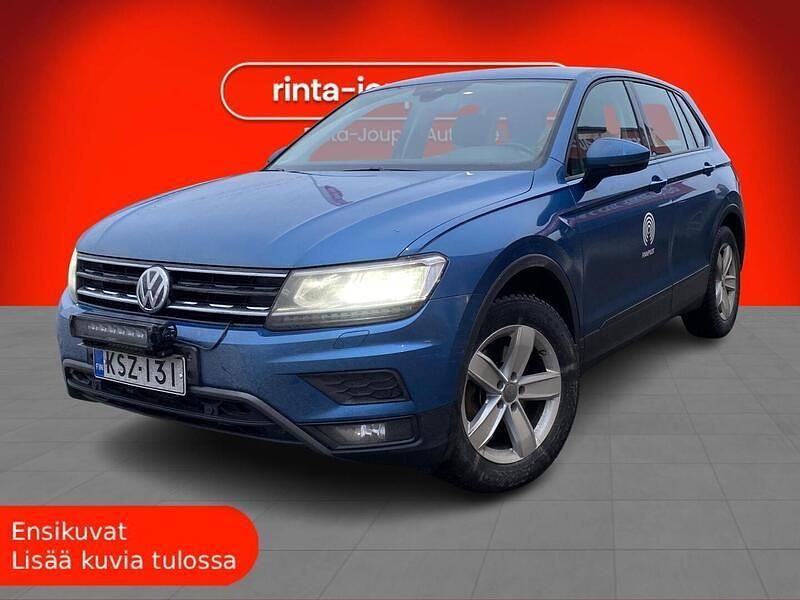 Sininen Käytetty 2017 VW Tiguan Trendline Katumaasturi | 15 490 € (Kallis) - Kuva 1/3