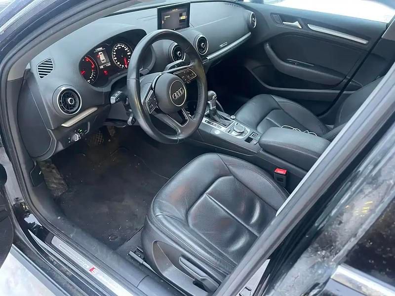 Käytetty Audi A3 Business 116 HP (85 kW) 2019 Musta Sedan