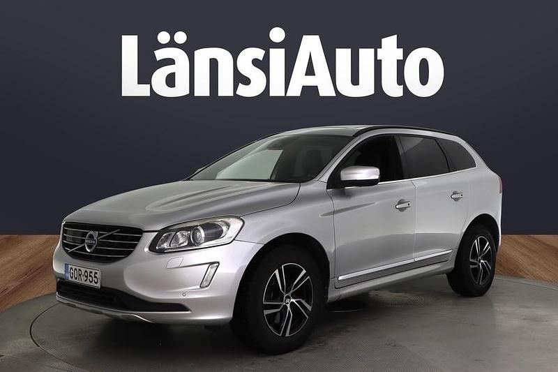 Käytetty Volvo XC60 Business Edition 215 HP (158 kW) 2015 Katumaasturi
