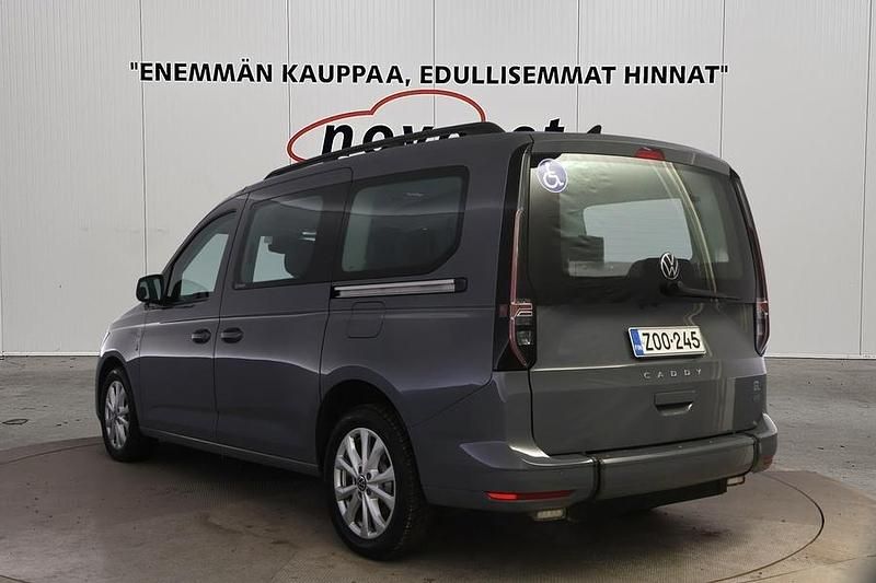 Käytetty VW Caddy 122 HP (89 kW) 2022 Harmaa Tila-auto