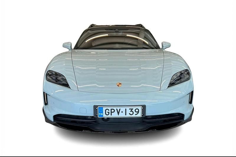 Uusi Porsche Taycan Cross Turismo 434 kW (591 HP) 2025 Vihreä Sedan