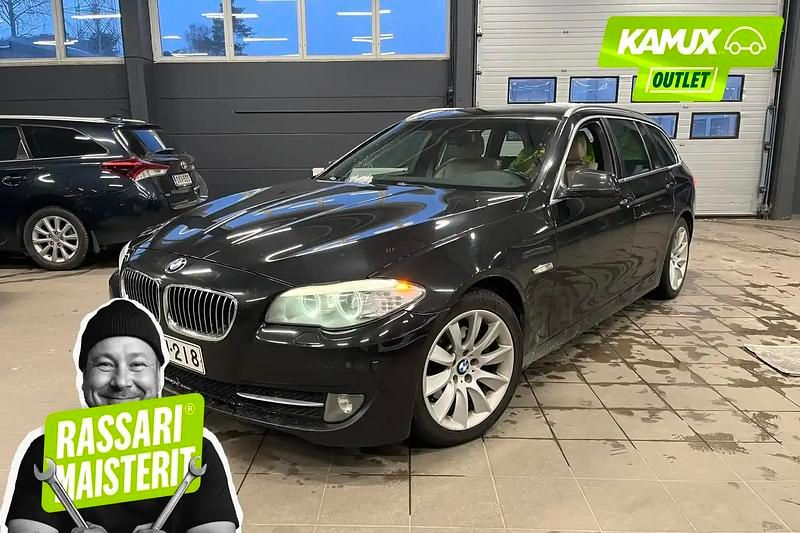 Käytetty BMW 520 184 HP (135 kW) 2011 Musta Farmari