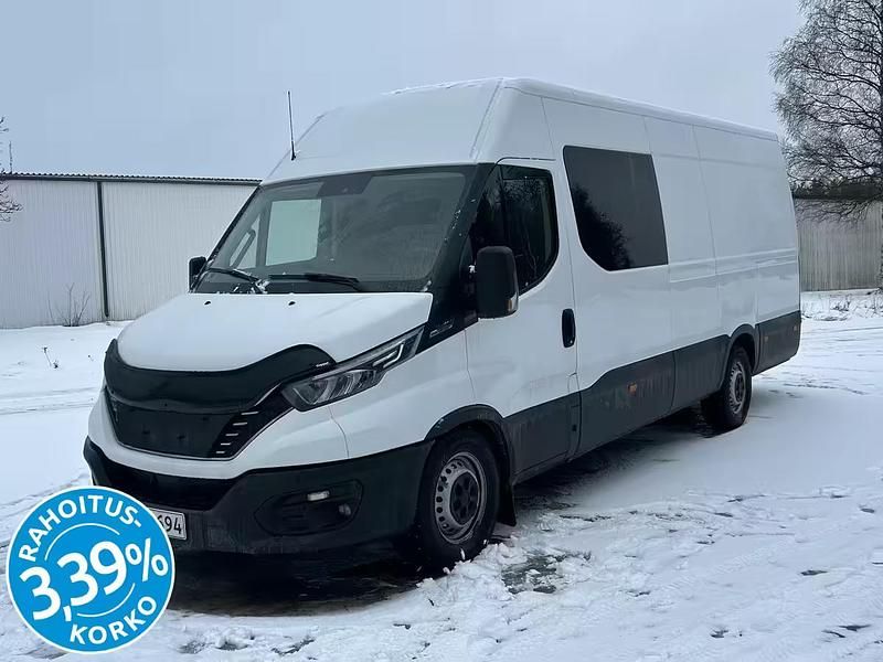 Valkoinen Käytetty 2019 Iveco Daily Viistoperä | 41 470 € - Kuva 1/4