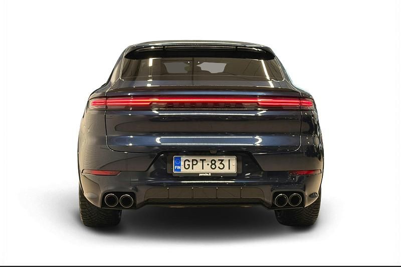 Käytetty Porsche Cayenne 471 HP (346 kW) 2024 Sininen Katumaasturi