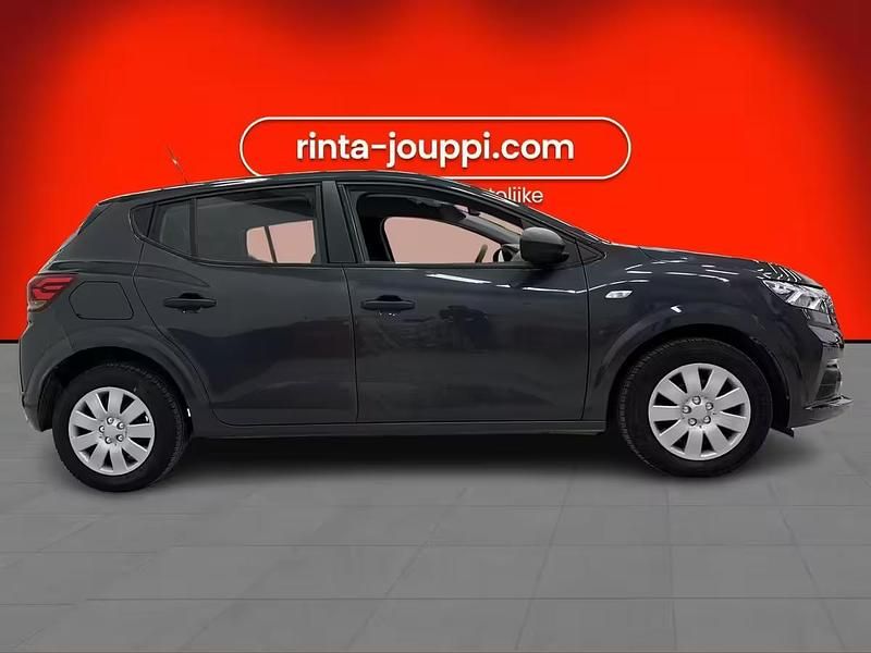 Käytetty Dacia Sandero Essentiel 91 HP (66 kW) 2022 Viistoperä