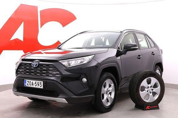 Käytetty Toyota RAV4 Active 176 HP (129 kW) 2022 218 musta Katumaasturi