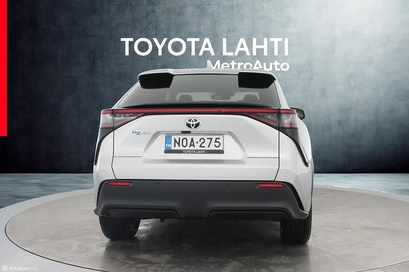 Käytetty Toyota bZ4X Edition 71 kW (97 HP) 2025 Katumaasturi