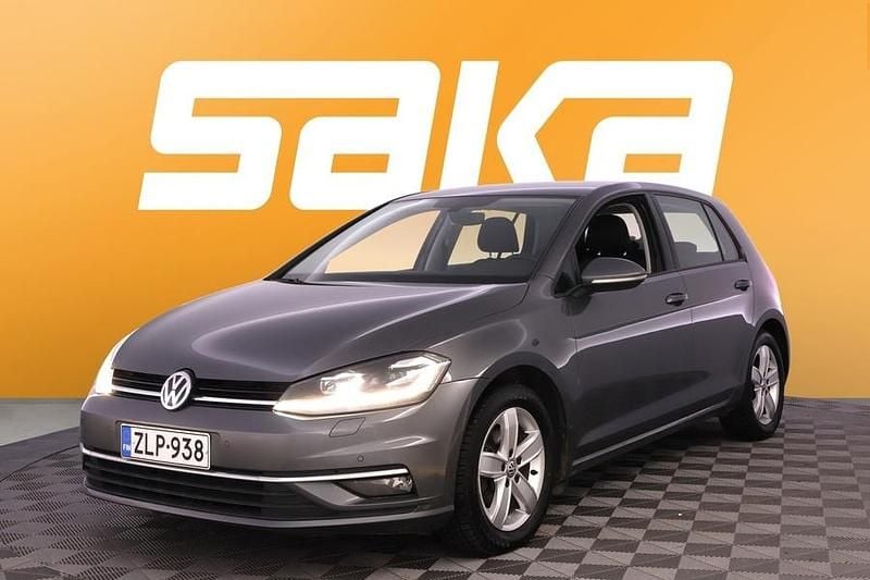 Käytetty VW Golf VII Highline 125 HP (91 kW) 2017 Viistoperä