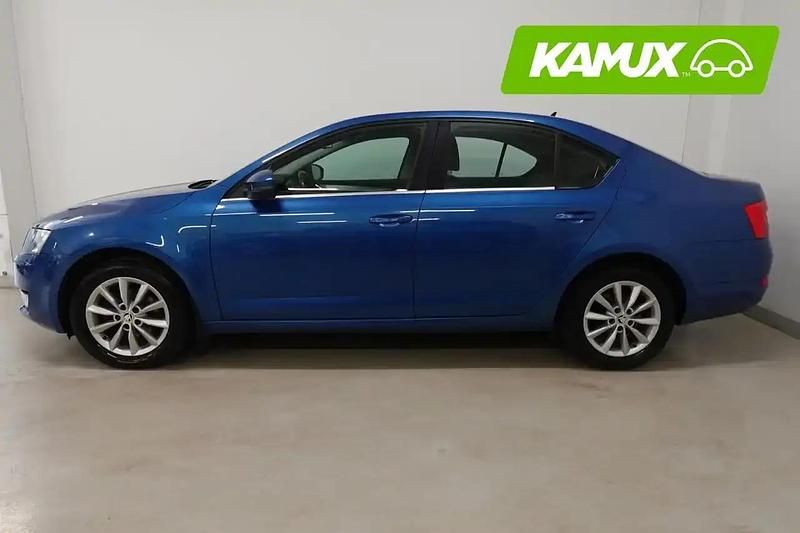 Käytetty Skoda Octavia Ambition 140 HP (102 kW) 2014 Sininen Viistoperä