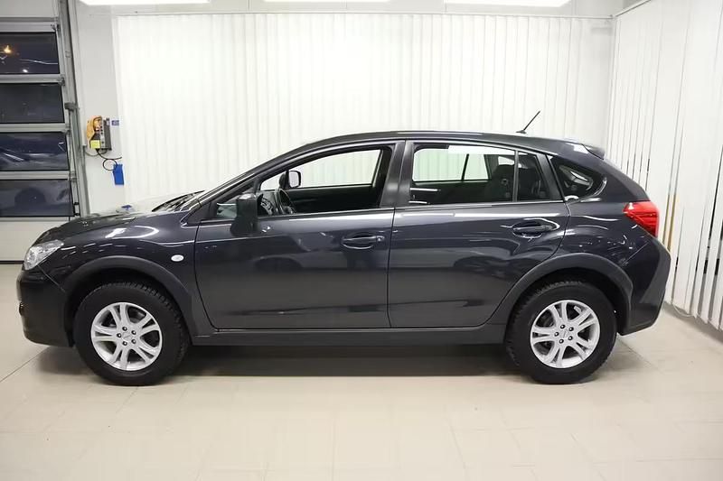 Käytetty Subaru XV 150 HP (110 kW) 2012 Harmaa Katumaasturi