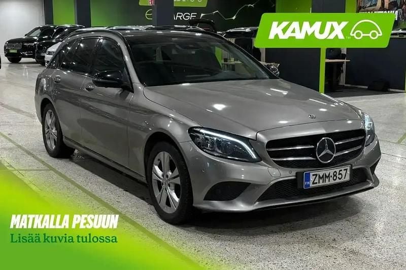 Käytetty Mercedes C300 Avantgarde 245 HP (180 kW) 2019 Hopea / harmaa Farmari