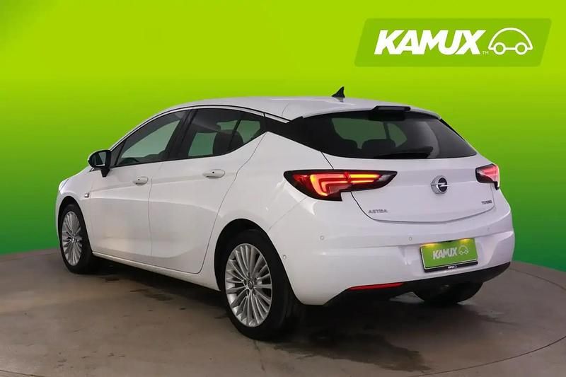 Käytetty Opel Astra Innovation 150 HP (110 kW) 2016 Valkoinen Sedan