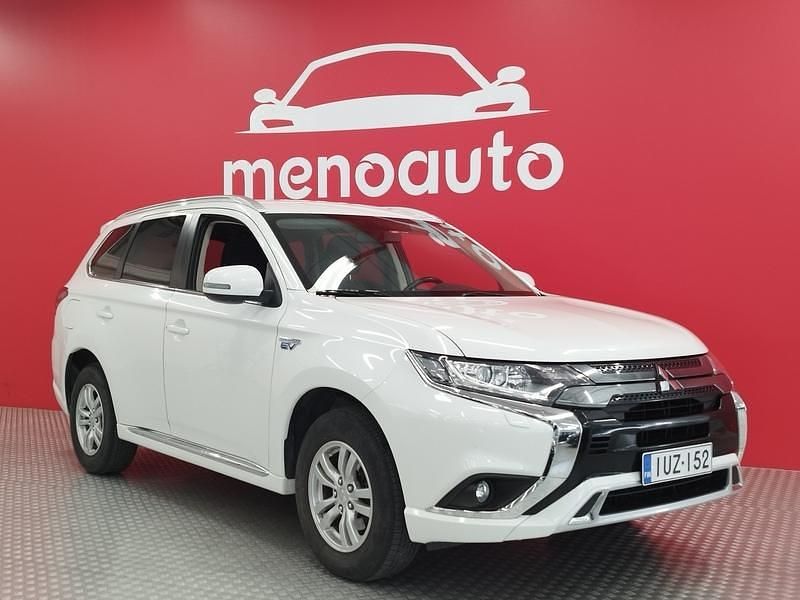 Käytetty 2021 Mitsubishi Outlander P-HEV Active Katumaasturi | 21 850 € (Perustarjous) - Kuva 1/4