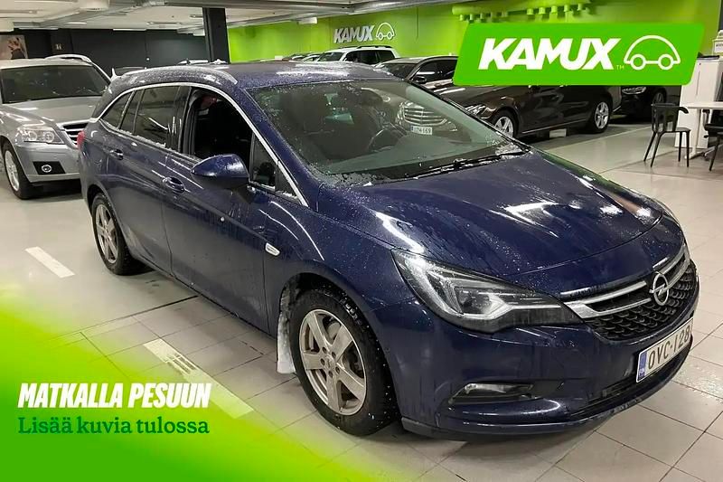 Käytetty Opel Astra Innovation 136 HP (100 kW) 2016 Sininen Farmari