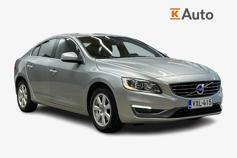 Käytetty Volvo S60 Business Edition 150 HP (110 kW) 2014 Harmaa Sedan