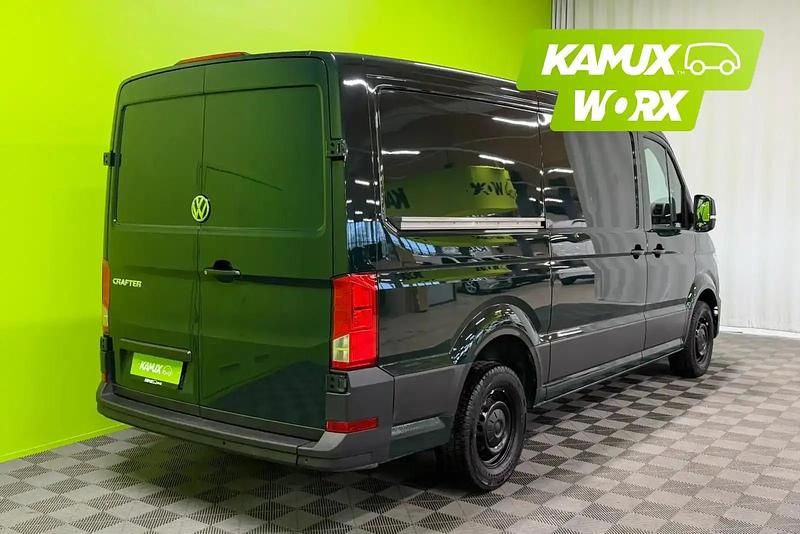 Käytetty VW Crafter 140 HP (102 kW) 2022 Vihreä Van