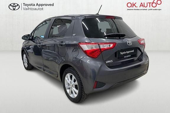 Käytetty Toyota Yaris Multidrive S 112 HP (82 kW) 2019 Harmaa Viistoperä