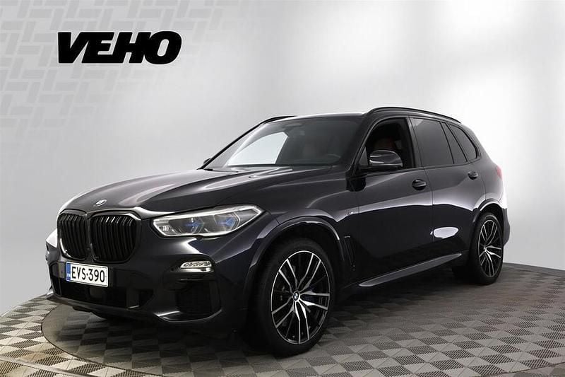 Käytetty BMW X5 M Sport 265 HP (194 kW) 2019 Musta Katumaasturi