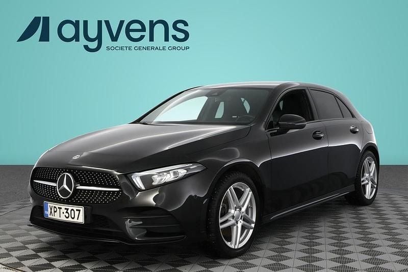Musta Käytetty 2021 Mercedes A250 Business Viistoperä | 27 900 € (Hieman kallis) - Kuva 1/4