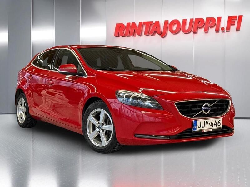 Punainen Käytetty 2016 Volvo V40 Business Edition Viistoperä | 12 800 € (Perustarjous) - Kuva 1/3