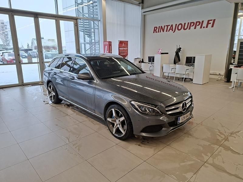 Käytetty Mercedes C350e Business 211 HP (155 kW) 2016 Harmaa Farmari