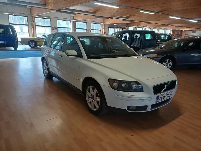 Käytetty Volvo V50 2004 Farmari