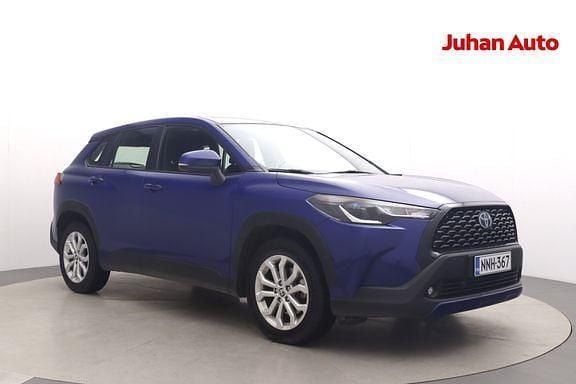Sininen Käytetty 2023 Toyota Corolla Cross Katumaasturi | 32 490 € (Perustarjous) - Kuva 1/4