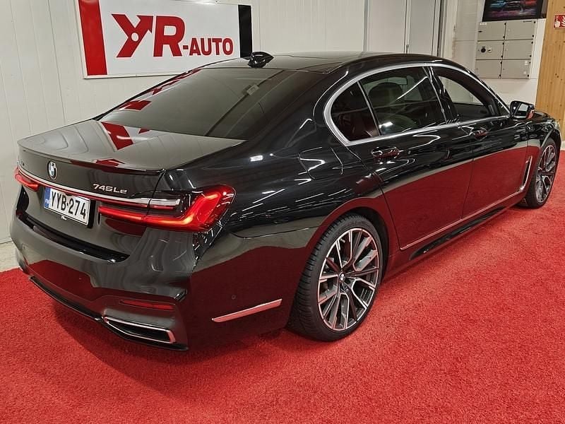 Käytetty BMW 745e Comfort Edition 286 HP (210 kW) 2019 Sedan