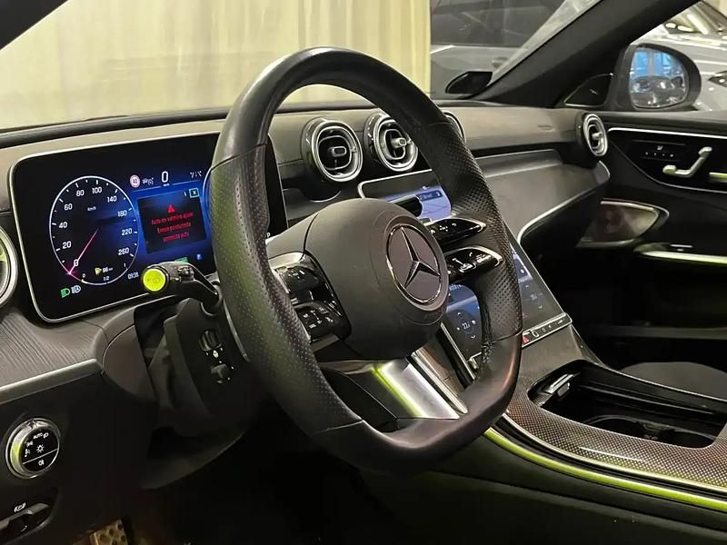Käytetty Mercedes C300e Business 204 HP (150 kW) 2023 Musta Farmari