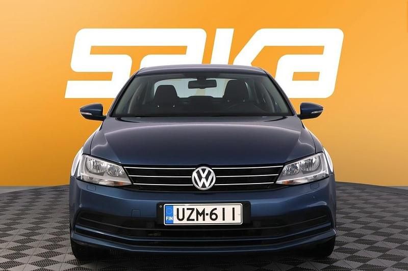 Käytetty VW Jetta Allstar 125 HP (91 kW) 2016 Sedan